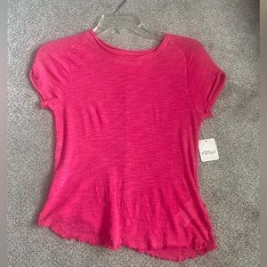 pink free people tee size:xs but can fit a small or medium as well
